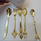 Kit 6 Colheres Vintage Luxo para Café e Sobremesa – Detalhes Esculpidos